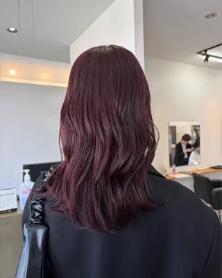 ロング カラー Etoile/ Sakuraのヘアスタイル