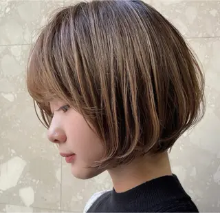 ショート カラー 髪質改善縮毛矯正 和輝のヘアスタイル