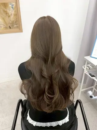 ロング カラー newi fhami 吉祥寺のヘアスタイル