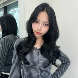 セミロング カラー ヘアアレンジ 大人っぽ中韓レディ ヘア🤍MAOのヘアスタイル