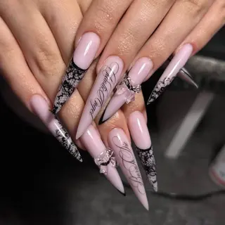 ネイル Luna Nail.Novaのネイルデザイン