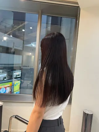 ロング カラー tiel 小山莉々のヘアスタイル