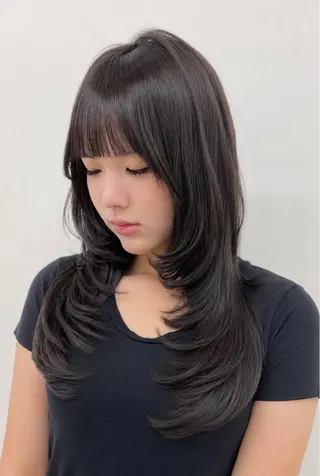 ロング カラー レイヤー透明感カラー ブリーチ🎀オトハのヘアスタイル