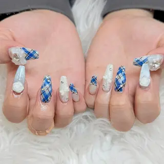 ネイル ANH NAIL ゴテゴテ専門店💎のネイルデザイン