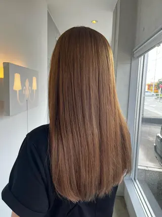ロング おせ ちさとのヘアスタイル