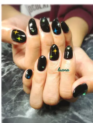 ネイル LUANA TAKAHASHIのネイルデザイン