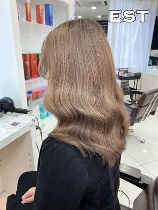 ロング カラー ヘアアレンジ エクステ MORI エクステMARIKAのヘアスタイル