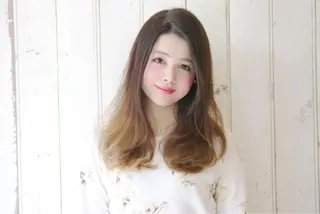 ミディアム TAKU 小顔カット 大人女性💇専門のヘアスタイル