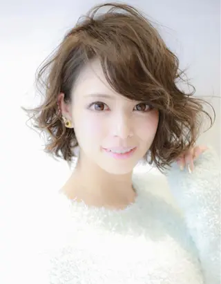 ショート ミディアム セミロング ロング カラー パーマ Soleria 田中慎一のヘアスタイル