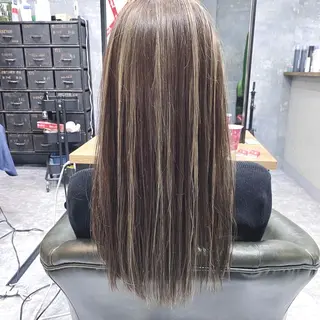 ロング カラー 加藤 琢也のヘアスタイル