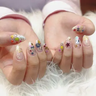 ネイル LIB VALLA Yuri🍭🖤のネイルデザイン