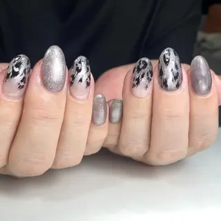 ネイル Legit nail salonのネイルデザイン