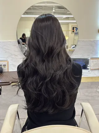 セミロング カラー ヘアアレンジ 髪質改善×レイヤー 🫧松野力也のヘアスタイル