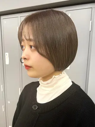 ショート カラー 樋口 美咲のヘアスタイル