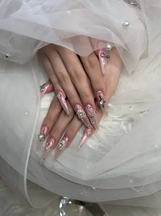 ネイル 🌈 Laule'aのネイルデザイン