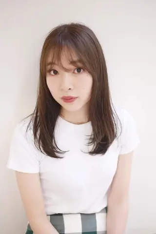 セミロング 【女性指名No.1】 西口直子のヘアスタイル