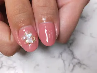 ネイル はばすみれ🎀ﾈｲﾙ 光ﾌｪｲｼｬﾙ ﾍｱのネイルデザイン