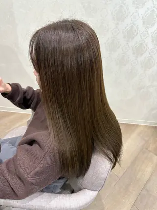 ロング カラー 蒔山 菜夕子のヘアスタイル