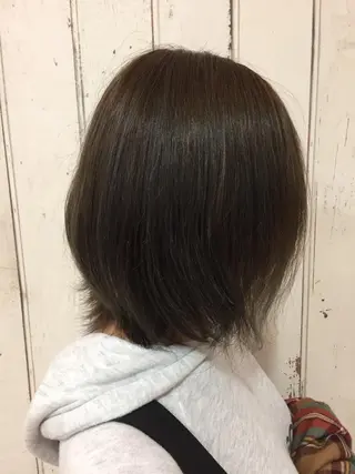 ミディアム カラー 菅井 敏樹のヘアスタイル