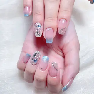 ネイル 🎀M nails✨ ビューティーのネイルデザイン