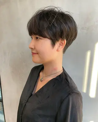 ショート kaito /都立大学herのヘアスタイル