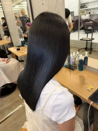 ミディアム 縮毛矯正×髪質改善× 艶髪カラー　吉原和磨のヘアスタイル