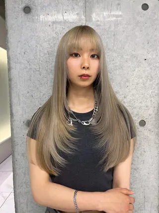 ロング ️💜akari💜 ハイトーン/レイヤーのヘアスタイル