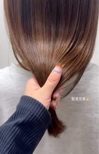 ミディアム Plaatje 百桜のヘアスタイル