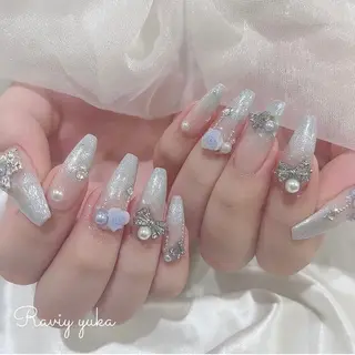 ネイル Lumi de nailsのネイルデザイン