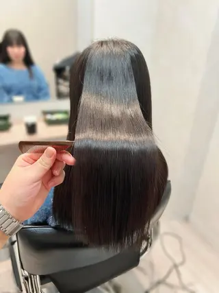 ロング パーマ 縮毛矯正/ レイヤー/ミディアムのヘアスタイル