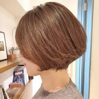 ショート 中高下 由真のヘアスタイル