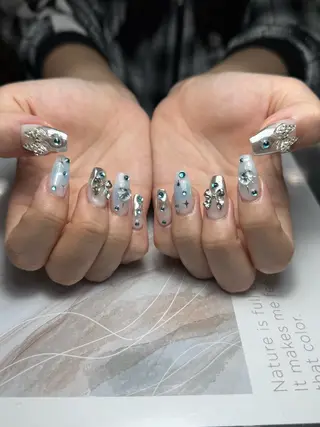 ネイル akina nailsのネイルデザイン