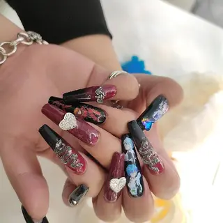 ネイル RUNWAY のネイルデザイン