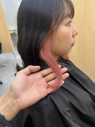 ミディアム カラー 🫧艶ダブルカラー ブリーチ🫧トモヤのヘアスタイル