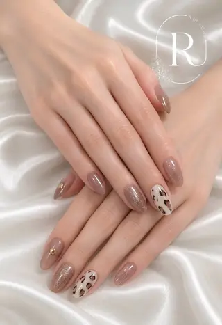 ネイル ロエ ゆいのネイルデザイン