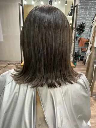 カラー 的場 渉のヘアスタイル
