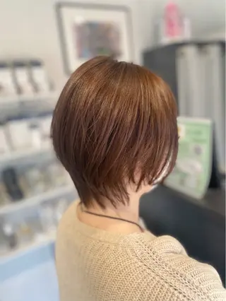 ショート 根本 真奈のヘアスタイル