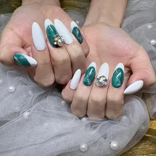 ネイル For U nail スカルプ専門店のネイルデザイン
