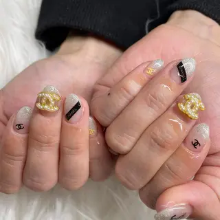 ショート ネイル Y. Sのネイルデザイン