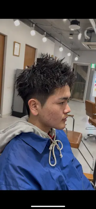 パーマ メンズ 海外風パーマ カラー特化園田　楓莉のヘアスタイル