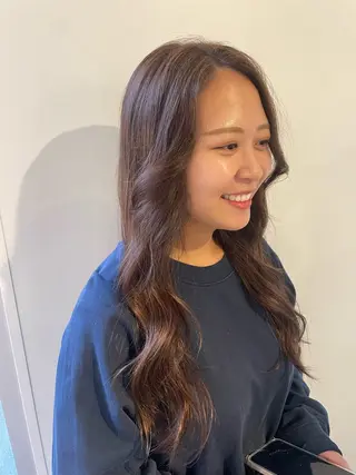 ロング カラー しのはら まどかのヘアスタイル