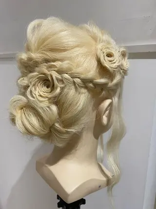 ヘアアレンジ 似合う髪型見つけます AYAKAのヘアスタイル