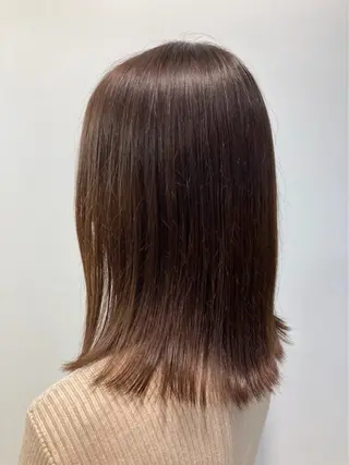 セミロング カラー 💐透明感カラー/ 🪿ブリーチ/真野のヘアスタイル