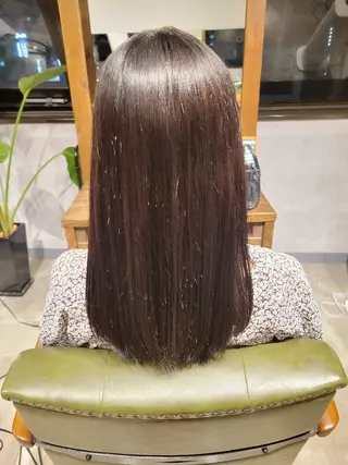 セミロング ブリーチハイライト✨ 山口そらのヘアスタイル