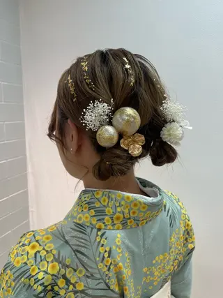 ミディアム ヘアアレンジ Kaede .のヘアスタイル