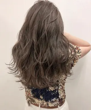 ロング 海外風レイヤーカット 👑店長 平松 由のヘアスタイル
