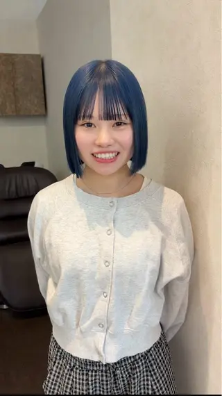 ショート 🤍ハイトーン/デザ インカラーまりん🤍のヘアスタイル