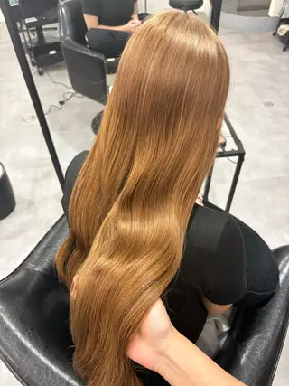ロング カラー 當銘 花蓮のヘアスタイル