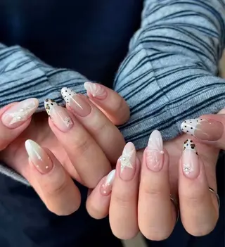 ネイル Rina Mika Nailsのネイルデザイン