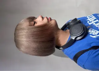 カラー yano ichikaのヘアスタイル